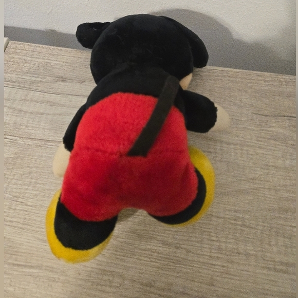 Vintage WALT DISNEY WORLD DISNEYLAND MICKEY MOUSE Plush - Picture 3 of 5